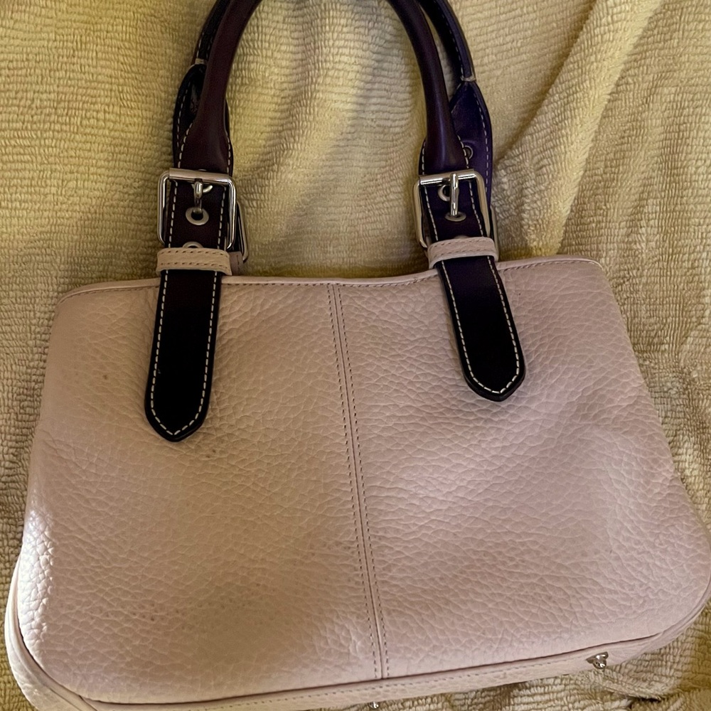 Euc Dooney Bourke.